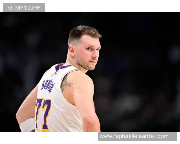 东契奇荣膺3月17日NBA最佳球员展现超凡实力引领球队胜利