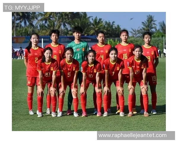 中国U17女足精彩进球刘雨希助攻黄沁怡门前破门领先对手1-0